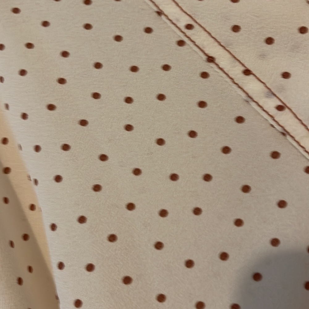 Adorable 1.State blouse. - Picture 3 of 3